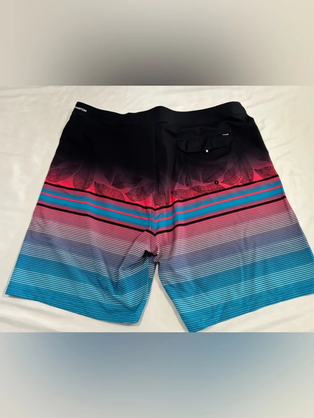 Hurley Phantom-Eco WeekenderBlue and Pink Gradient Board Shorts with Leaf Accent - Picture 2 of 11